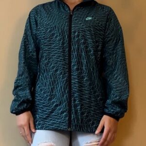 ** SOLD ** Nike blue geometric windbreaker 🤖🤖🤖